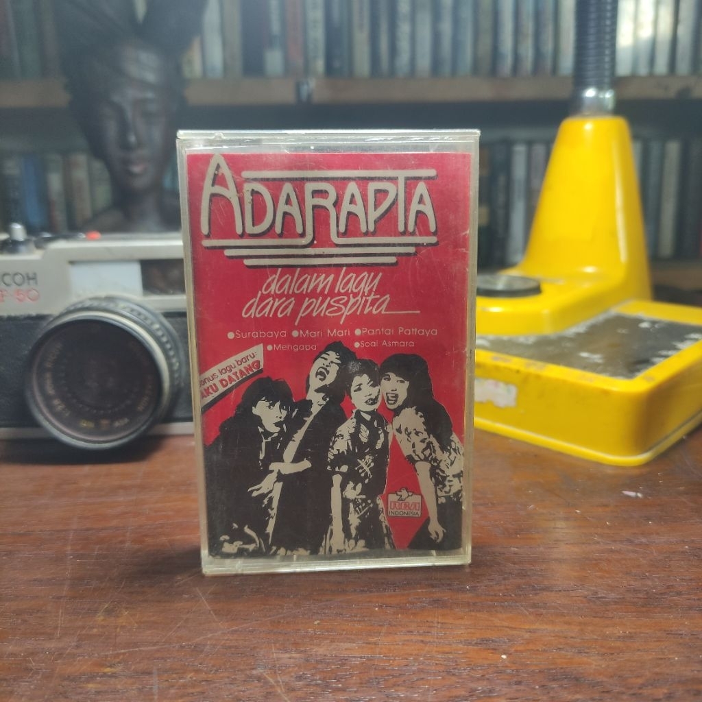 Kaset Pita Adarapta Dalam Lagu Dara Puspita