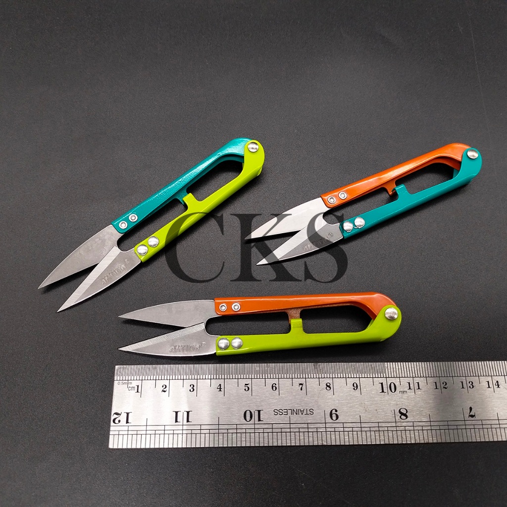 

Gunting cekris / gunting benang jahit / gunting 805 A