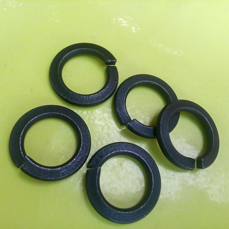 RING VER M18 BAHAN BAJA / RING BAUT KUNCI 27 / RING PER BAJA M18 / RING PER M18 BAJA / RING VER M18 