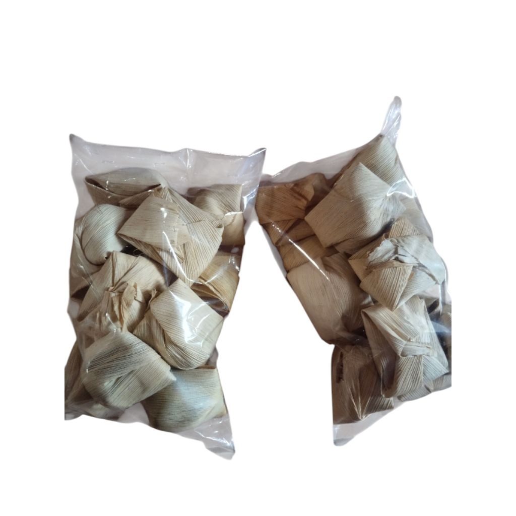 

wajit ketan hitam khas cililin isi 2 bungkus