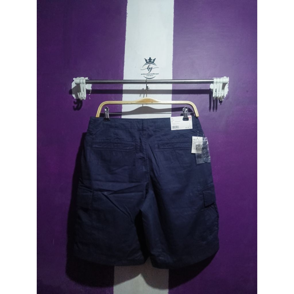celana pendek pria l celana pendek CARGO UNIQLO ORIGINAL SECOND