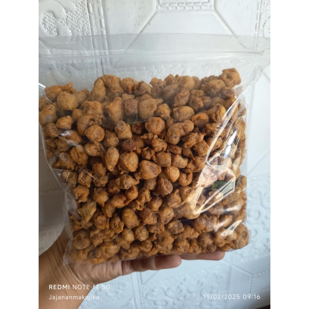 

READY MEDAN| HALAL| KACANG ARAB TEPUNG DAUN JERUK | KACANG KRIBO MEDAN | KACANGVTELUR KEMASAN 250 GR ENAK DAN RAPUH