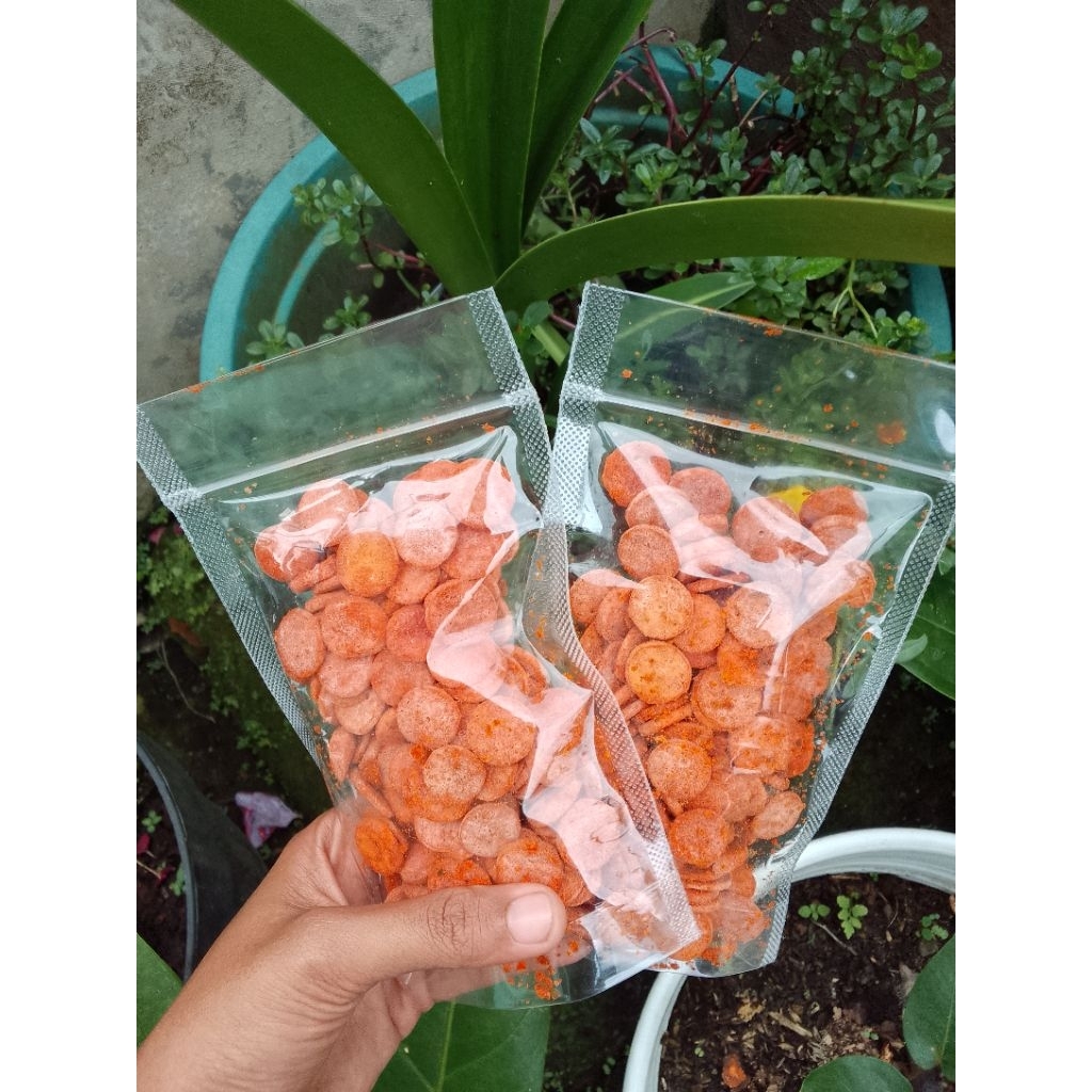 

keripik sosis pedas balado