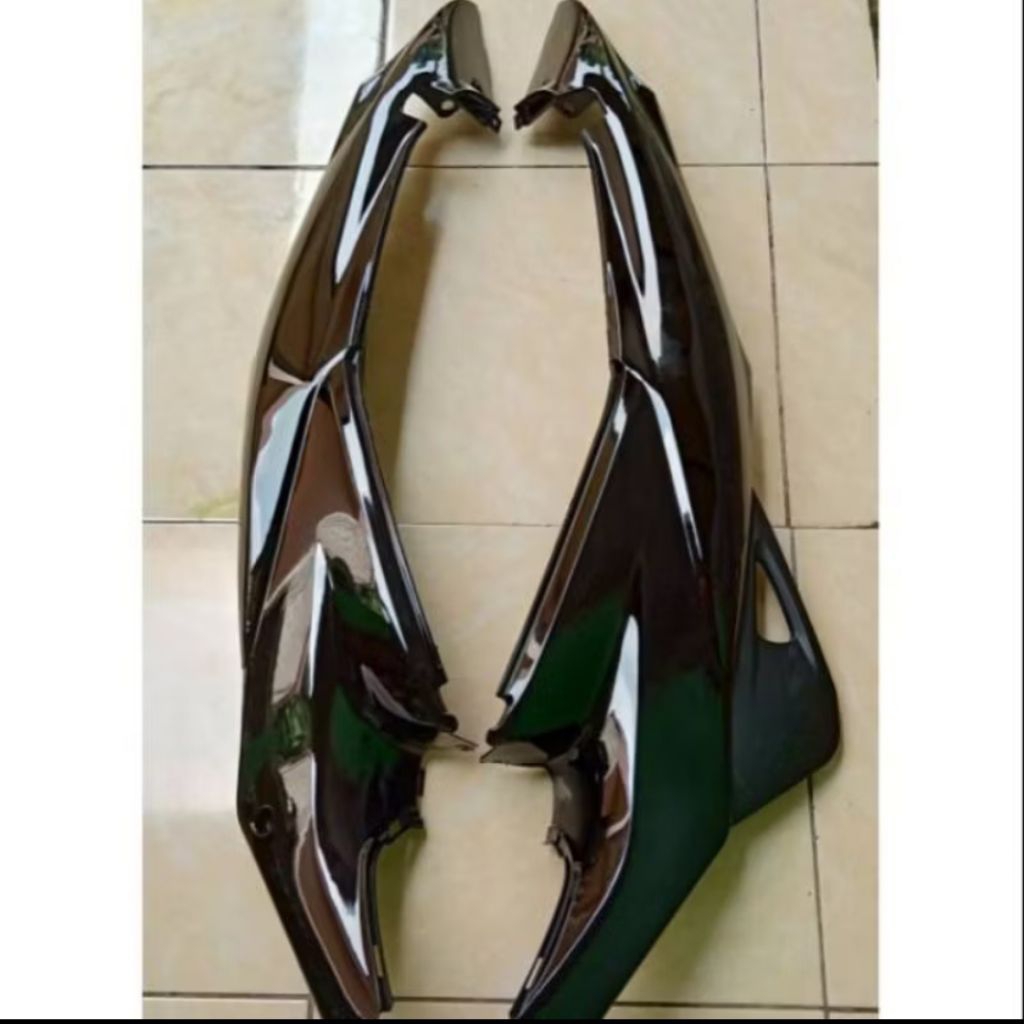 body belakang satria FU lama FU Barong hitam polos