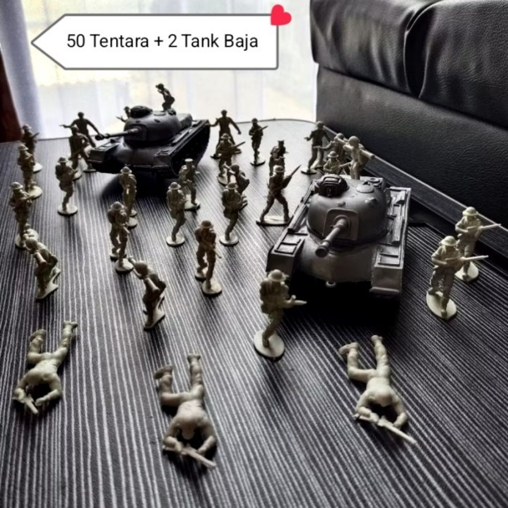[Whispers] mainan 50 figure tentara plastik + 2 Tank baja M-48 figure army men