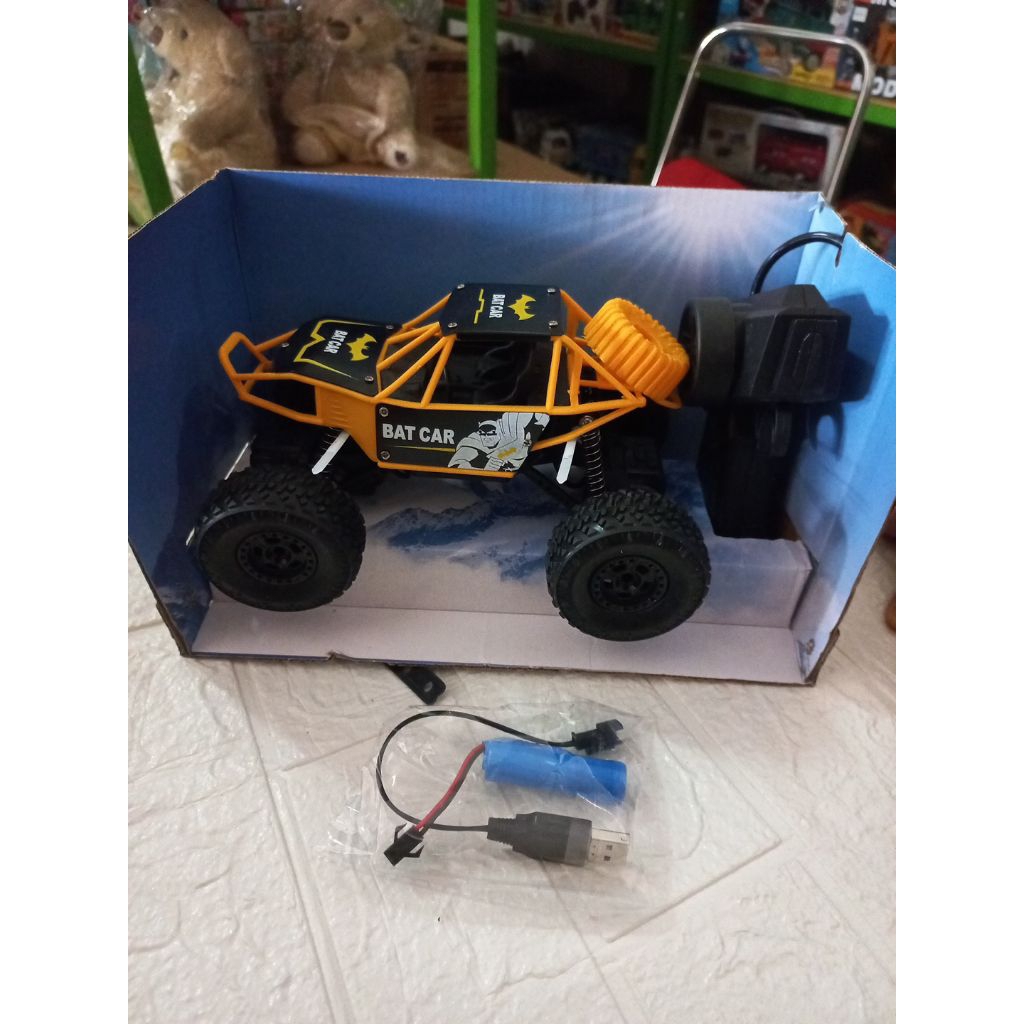 Mobil mainam remot control Rock Clawer Batman
