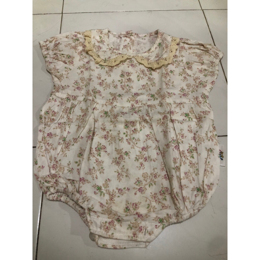 baju bayi bekas JUMPER