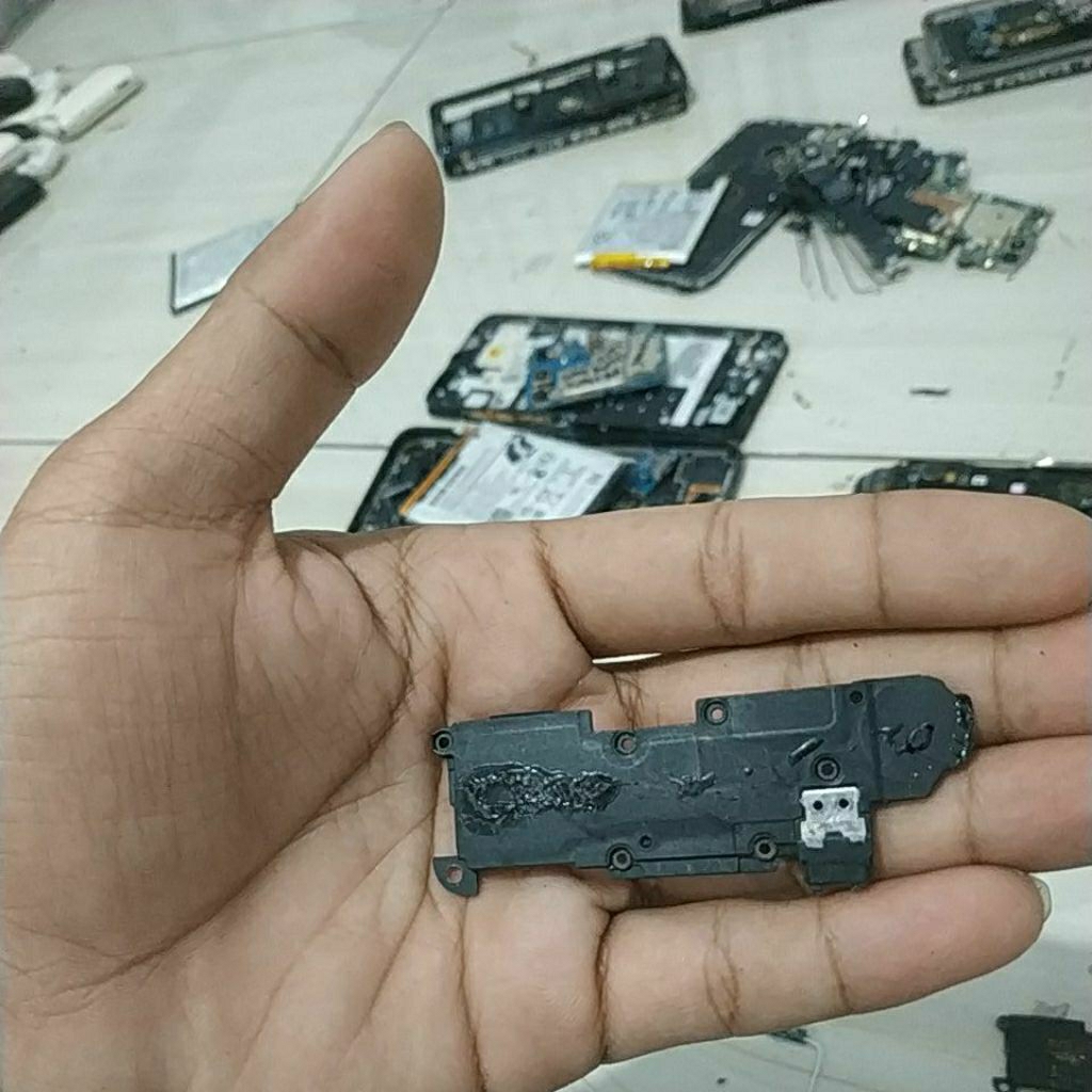 penutup buzzer bekas Samsung a750