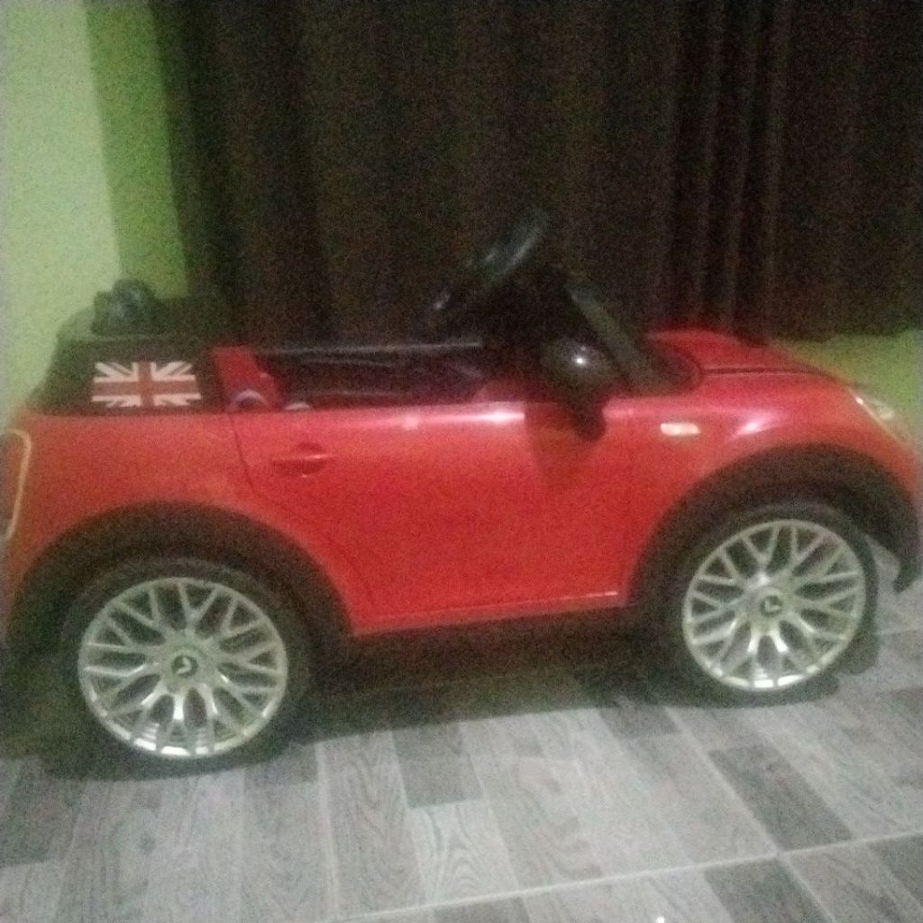 Mobil Aki remote kontrol