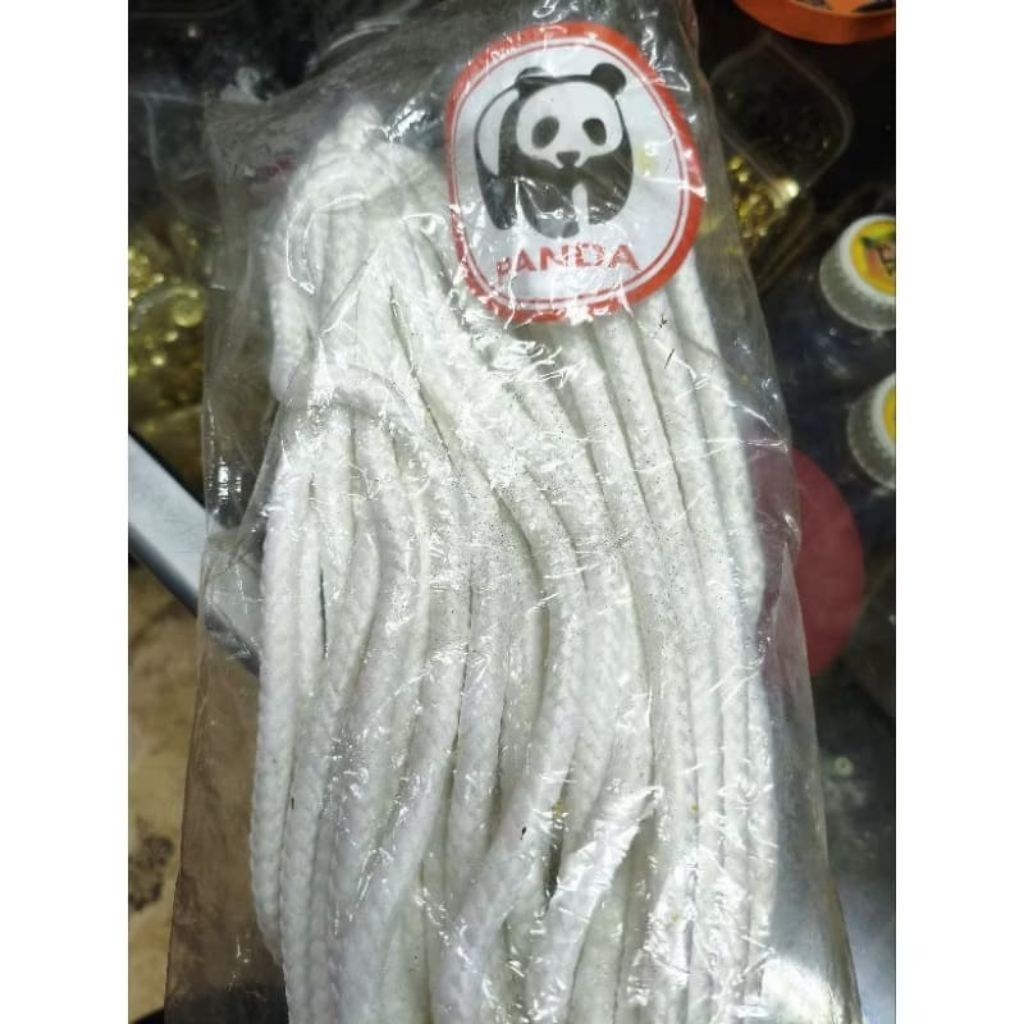 

tali kur sumbu katun putih 10mm per roll
