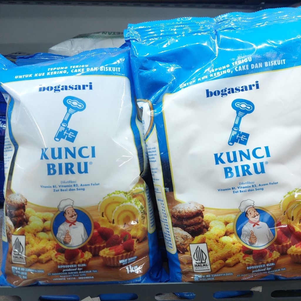 Tepung terigu bogasari kunci biru/ tepung bogasari premium 1kg