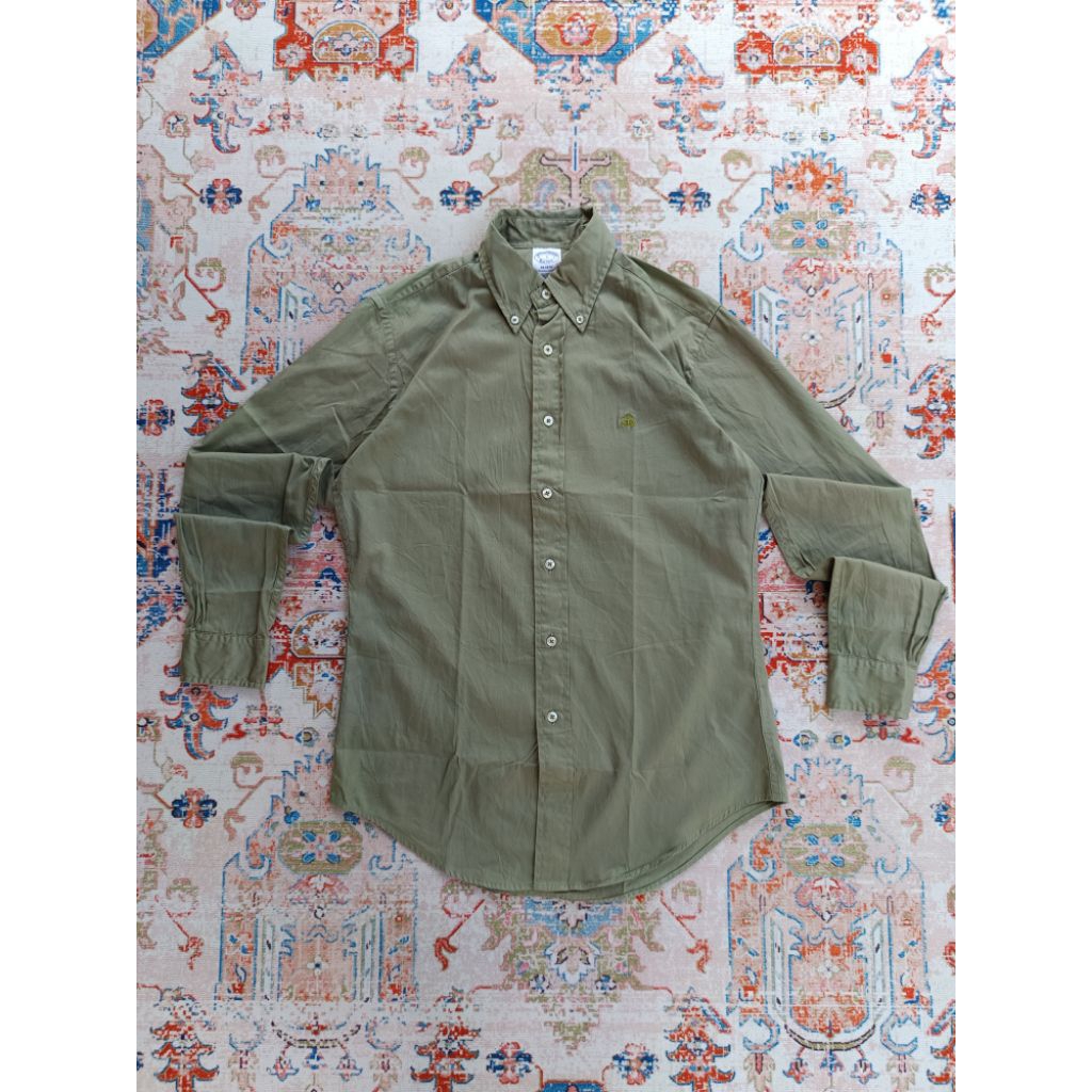 Kemeja Brooks Brothers