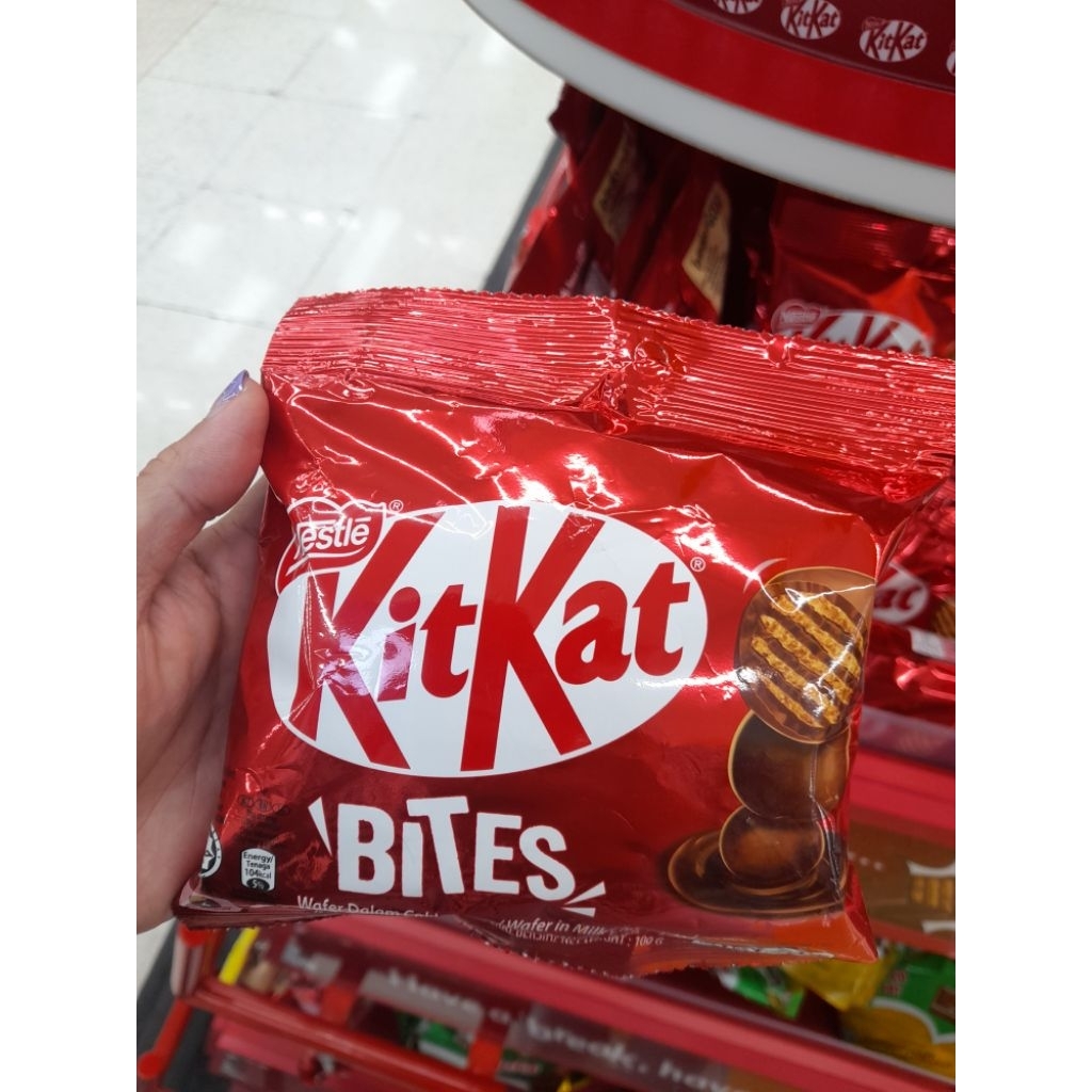 

Kit Kat Bite