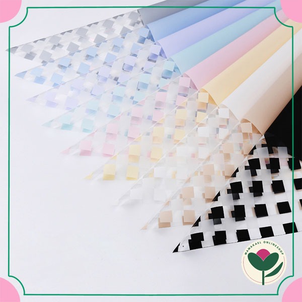 

Coloured rubik cube cellophane kertas bungkus buket bunga motif catur kotak-kotak flower bouquet wrapping paper MK1989