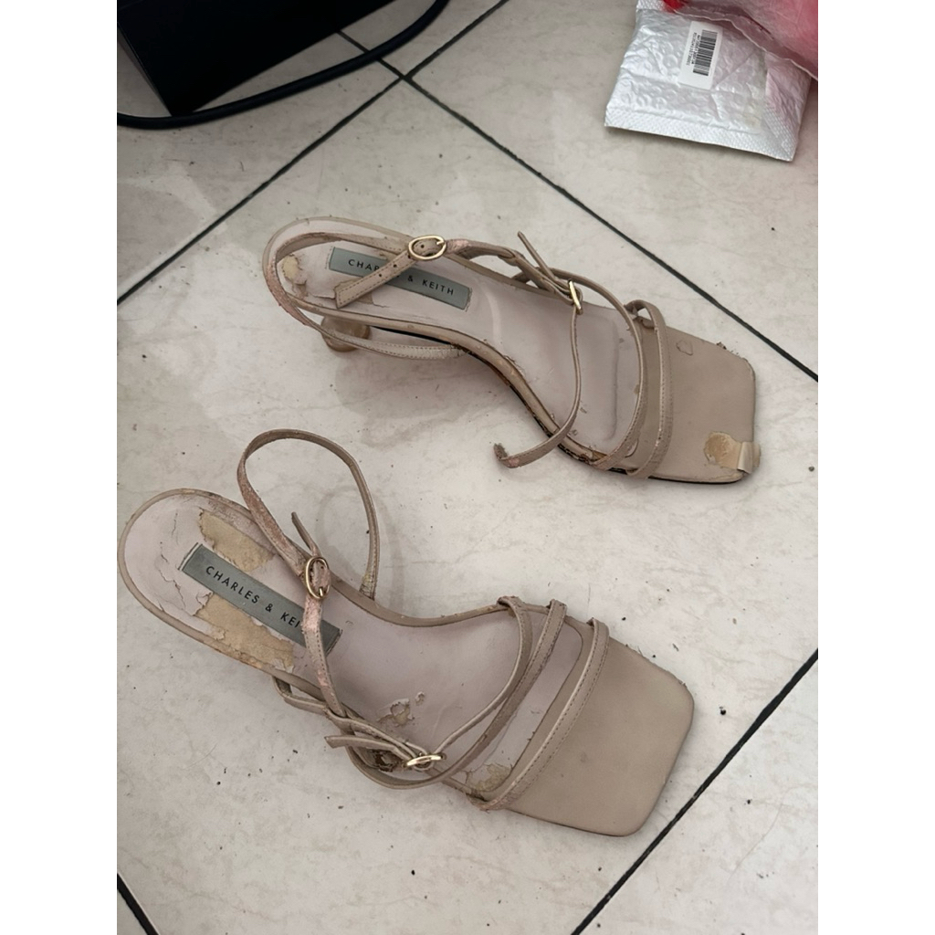 preloved sandal heels charles & keith ck size 38
