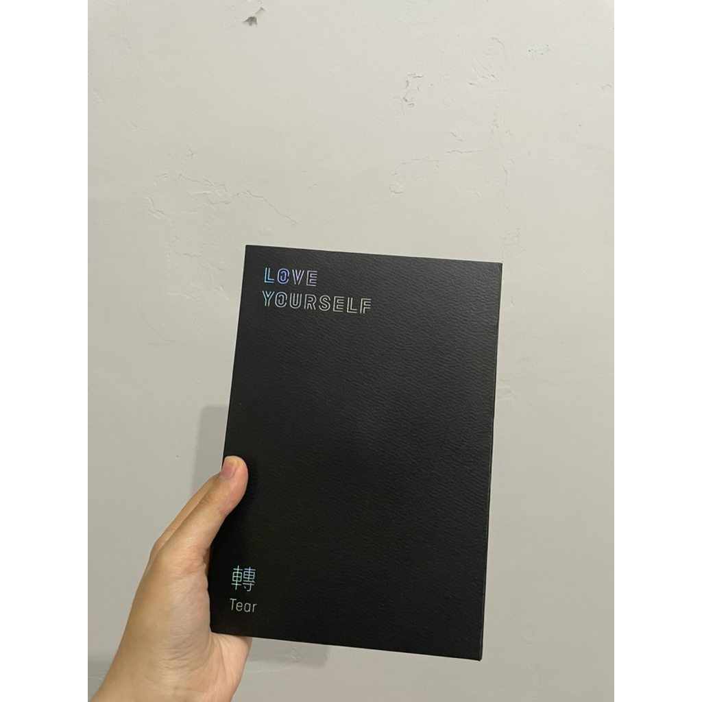Album BTS Love Yourself Tear R / Her O - Ori Bekas Tanpa Photocard (Area Medan)