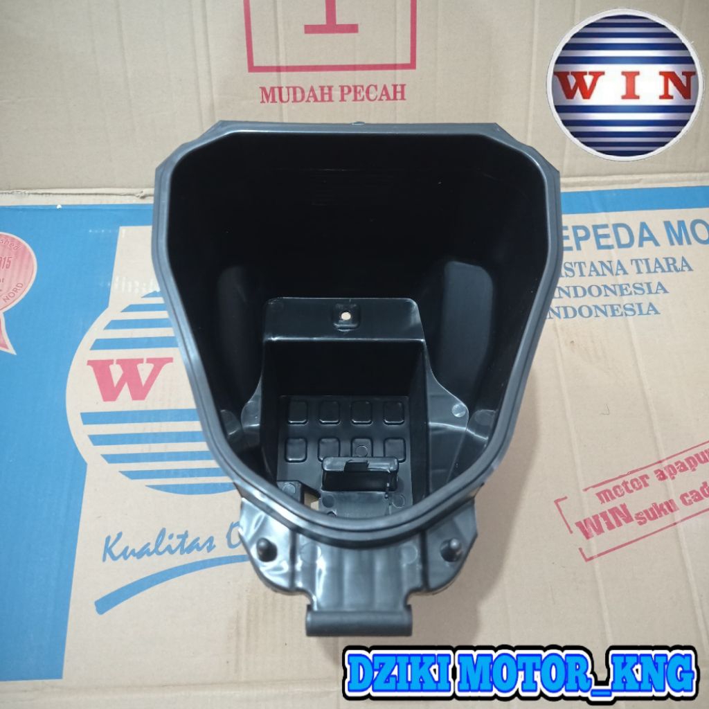 Box Bagasi Helm Box Bagasi Honda Absolute Revo Merek WIN