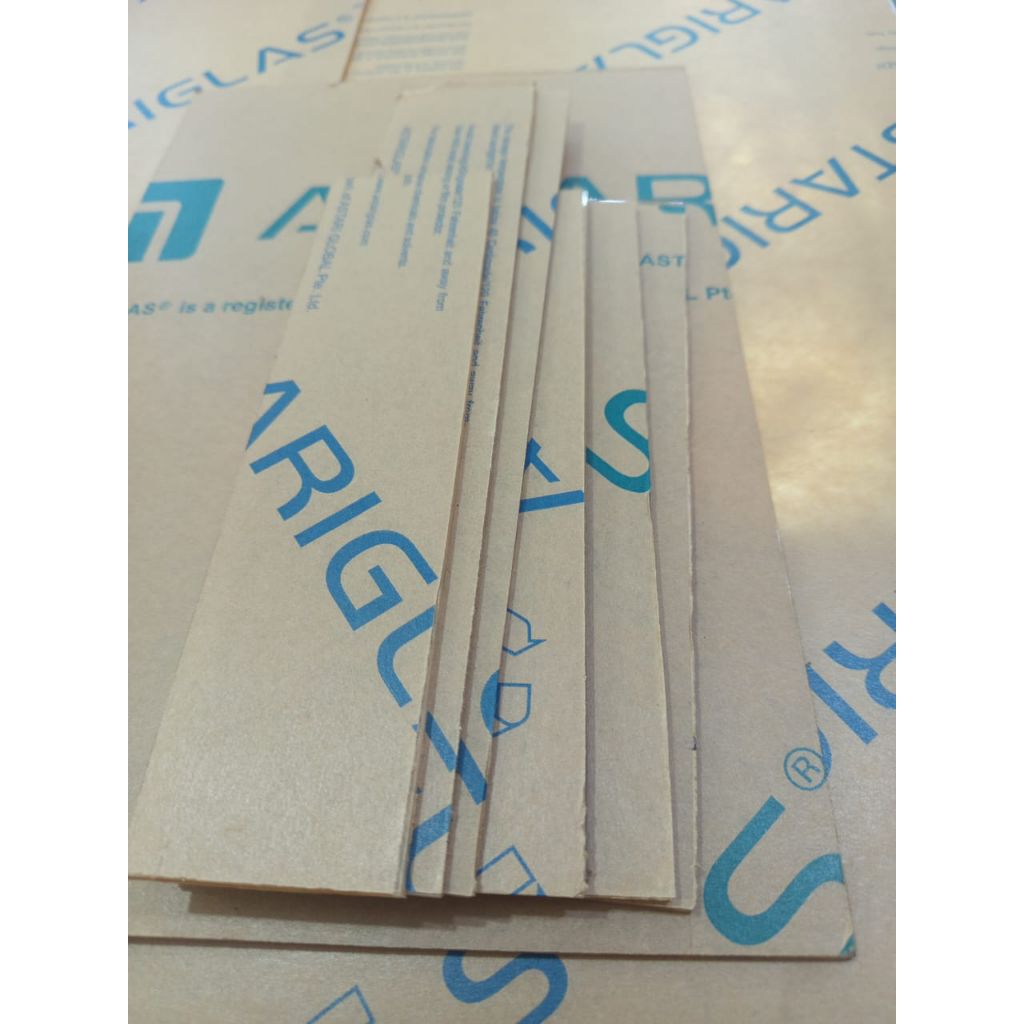 

akrilik lembaran bening 2mm costum ukuran ( Rp24 per cm )