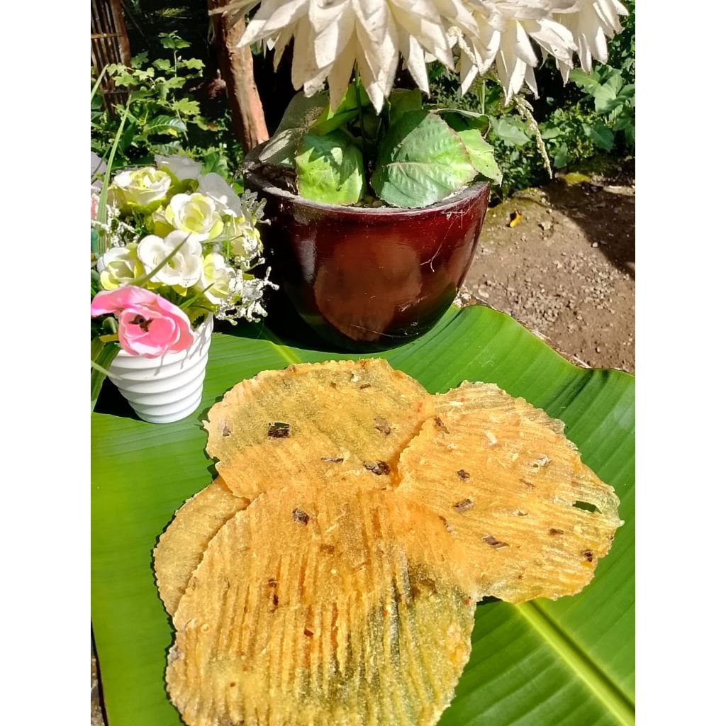 

KICIMPRING/kerupuk singkong