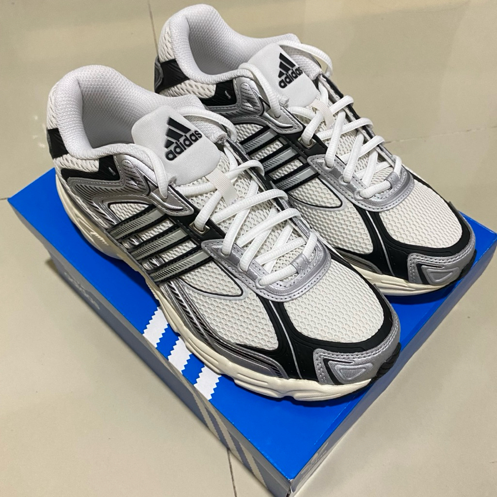 Adidas Response CL Shoes Unisex White