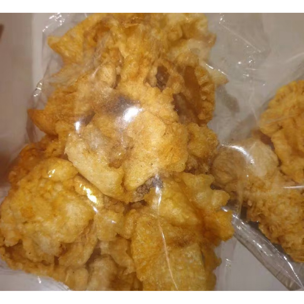 

hi pio goreng / gelembung ikan ( perut ikan )