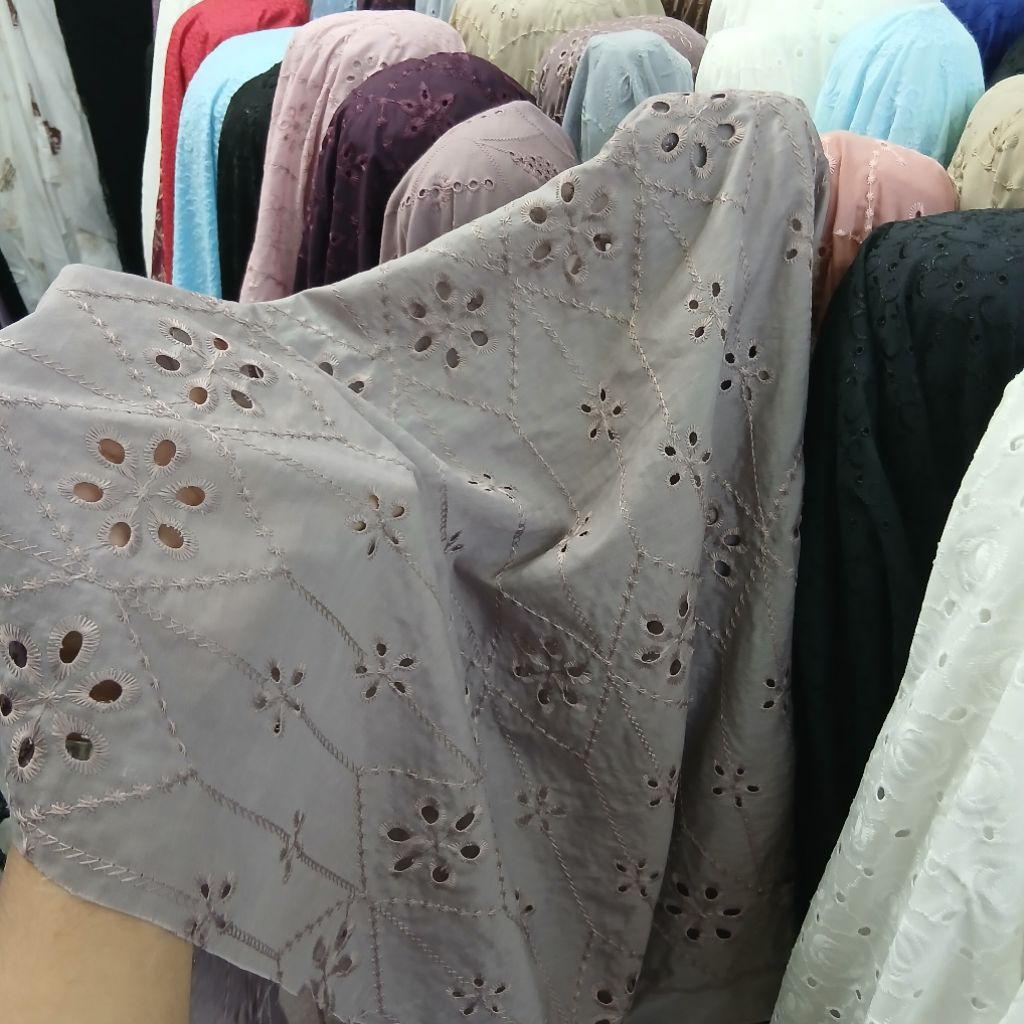 Kain Katun Bordir Bolong Jepang Premium