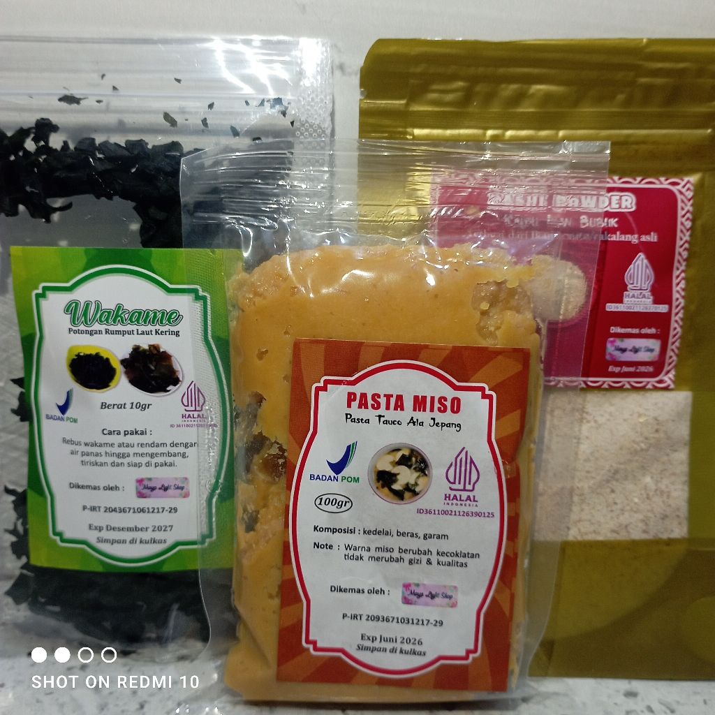 

Paket hemat miso soup (kaldu ikan 25gr, miso 100gr, wakame 10gr) miso soup ala jepang sudah halal paket termurah sale