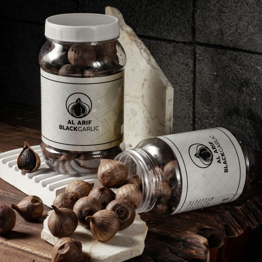 

Black Garlic Bawang Hitam Tunggal Bawang Hitam Lanang Bawang Putih Fermentasi 200g