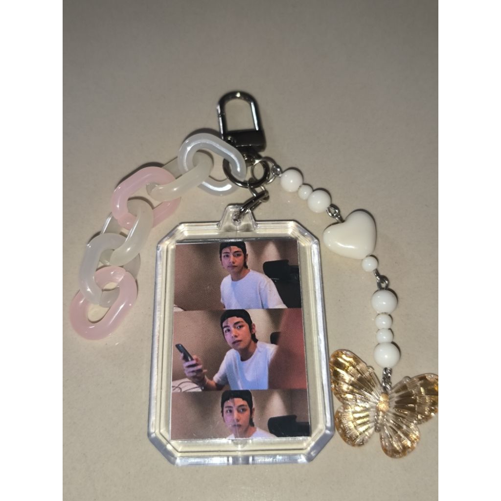 Keychain/Gantungan Kunci V Taehyung dan Jin BTS