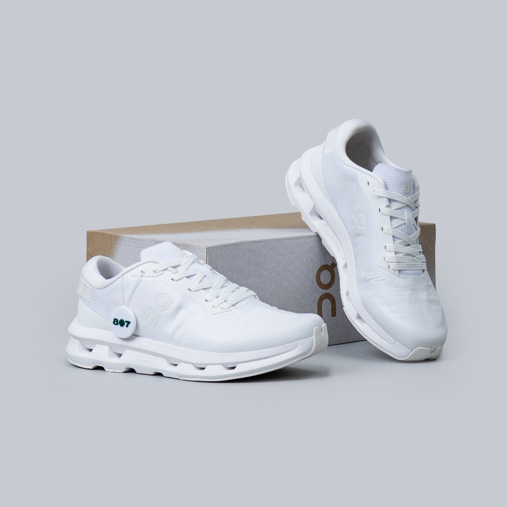 ON Cloudzone Triple White