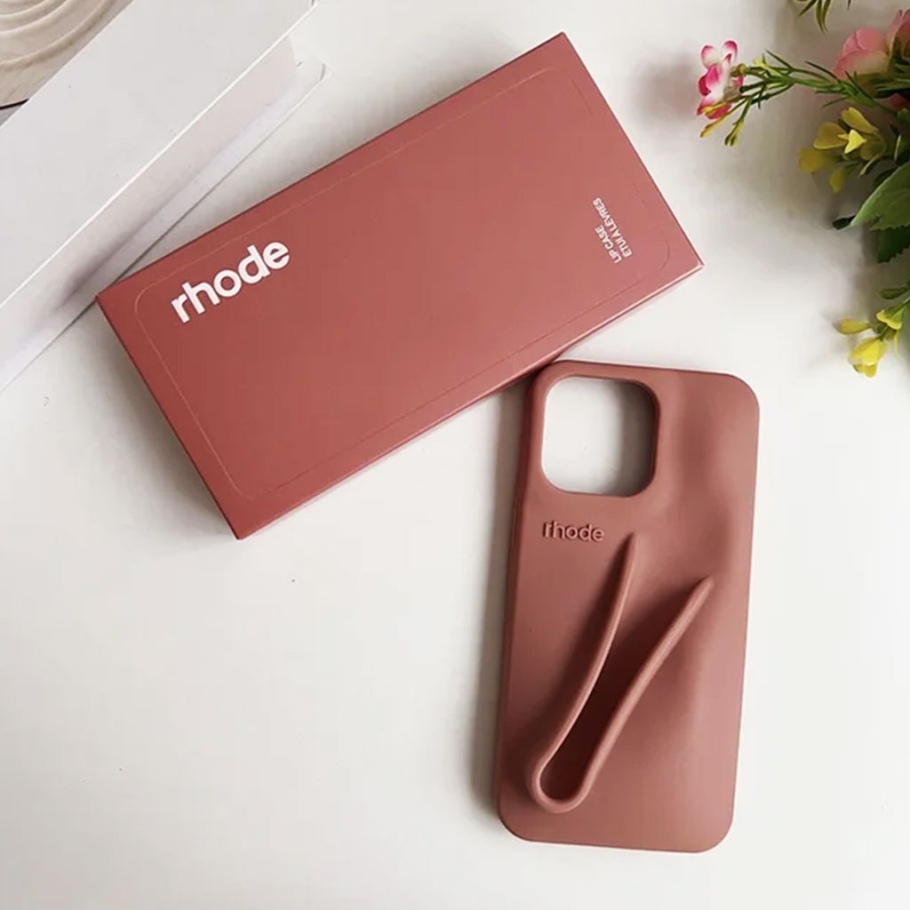 Case Lipstik Unik HP Samsung Galaxy A56 / S25 Ultra / iPhone 16 Pro Max – Casing Softcase Rhode Lip 