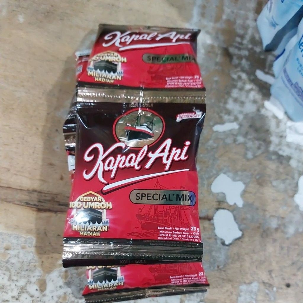 

kapal api mix 1 renceng