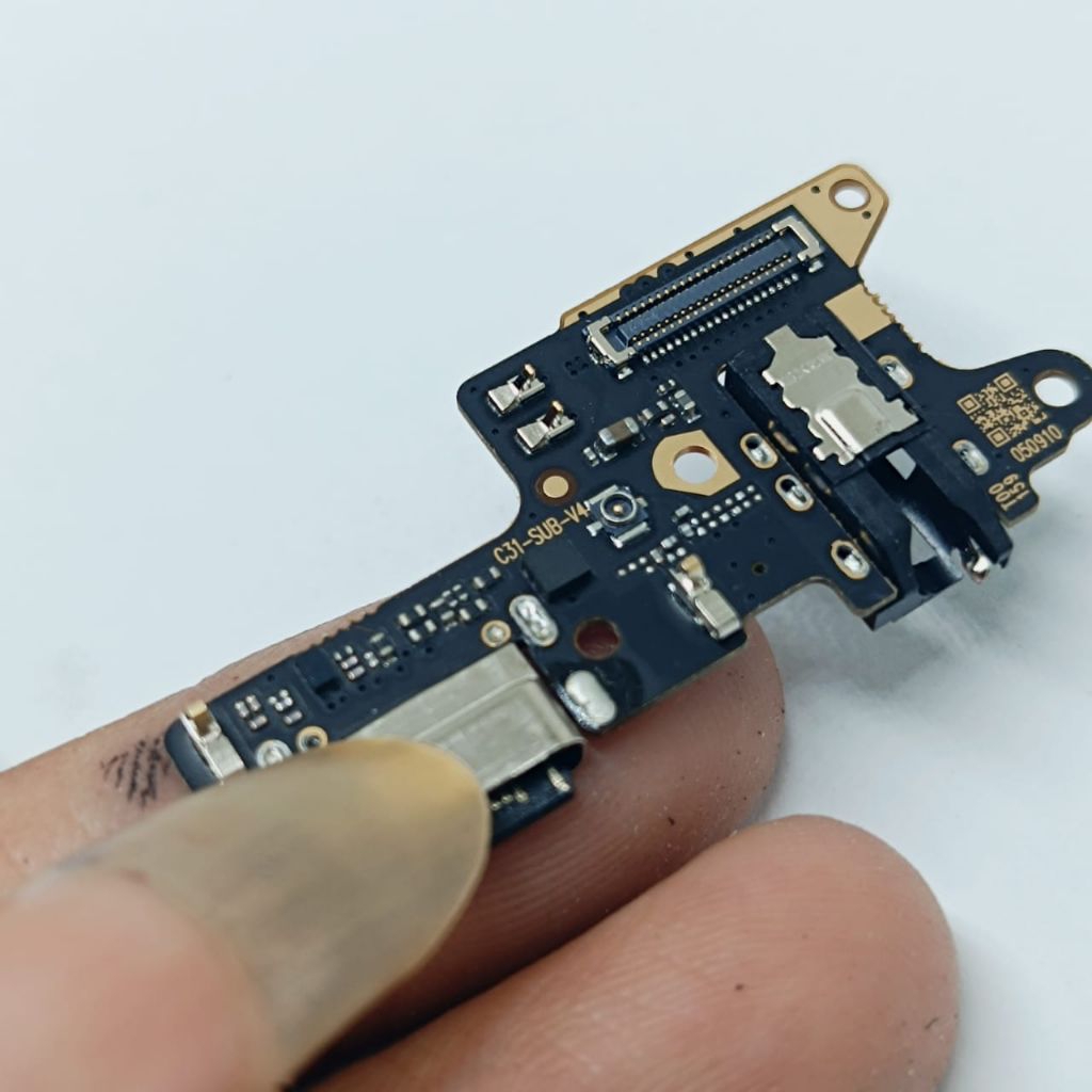 PAPAN CAS KONEKTOR CHARGER CASAN XIAOMI REDMI 8 FULSET IC