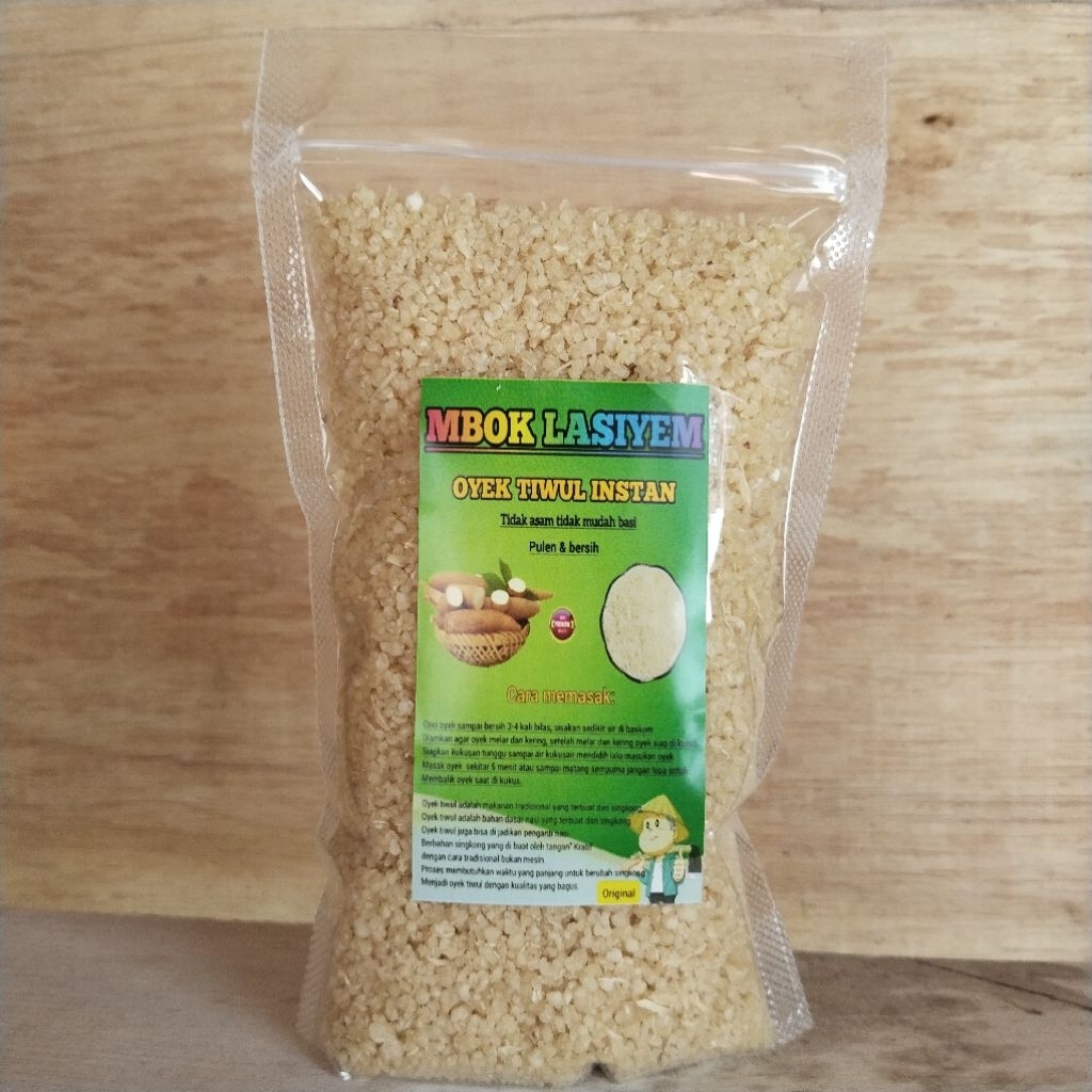 

oyek mbok lasiyem berasoyek tiwul singkong 500gram nasi tiwul