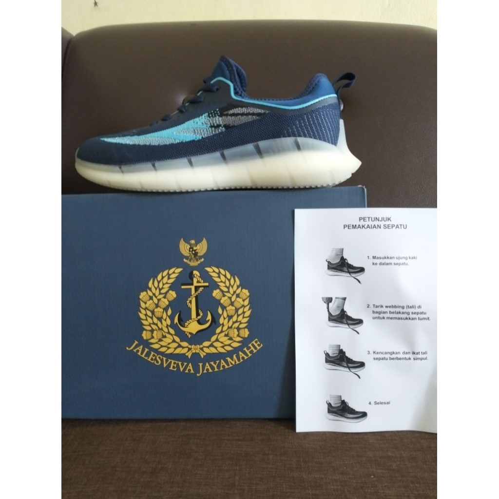 sepatu PORAL/ olahraga  TNI AL terbaru 2024