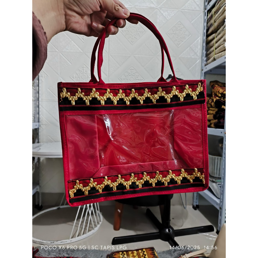 tas hampers / tas jinjing /goodiebag / totebag etnik tapis lampung mika