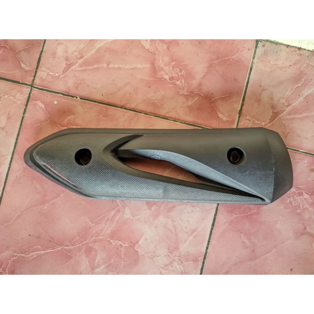 tutup knalpot tameng knalpot honda beat karbu 2008-2012