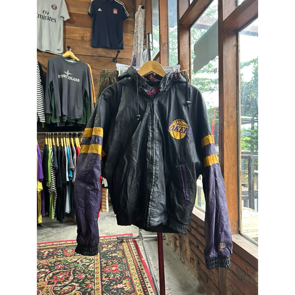 Leather Jacket atau jaket Kulit Lakers Vintage Orginal