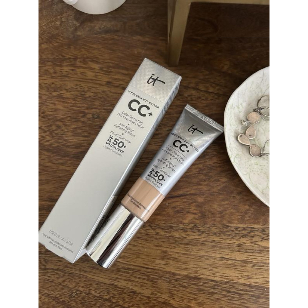 IT COSMETICS - CC+ Cream Color Correcting Foundation - IT COSMETICS CC Cream