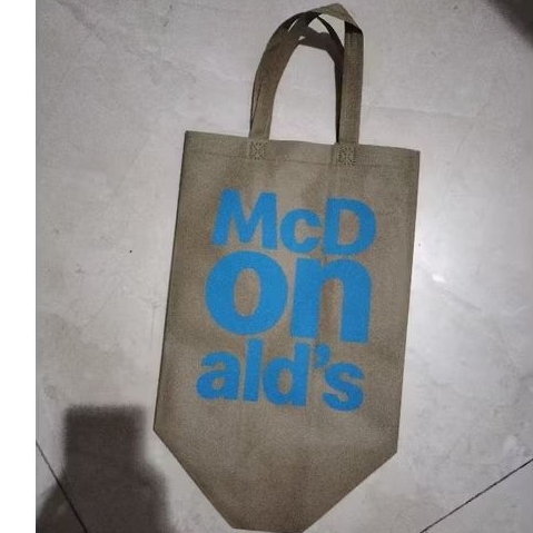 

shopping bag MC.D goodie bag tas belanja