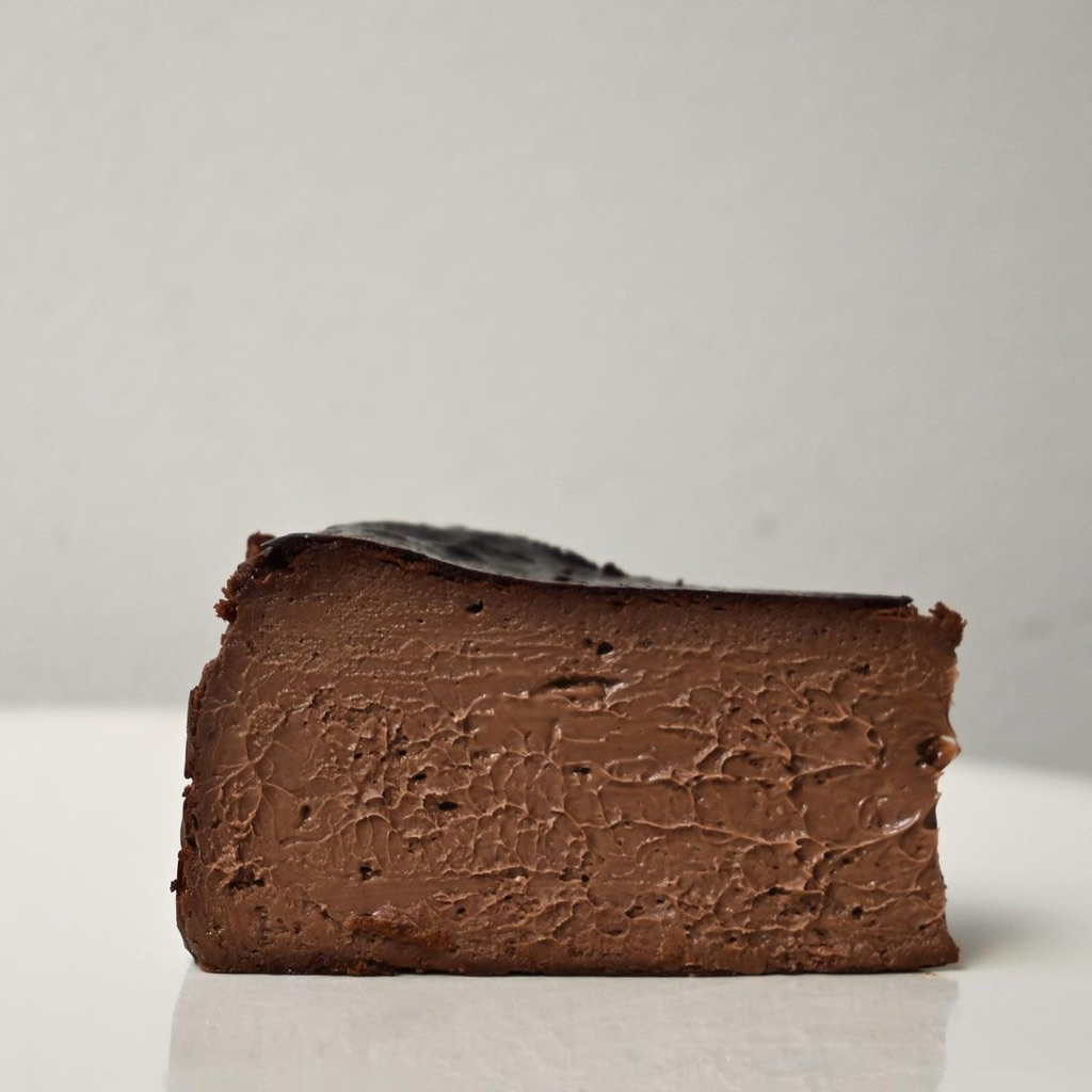 

Chocolate Basque Cheesecake