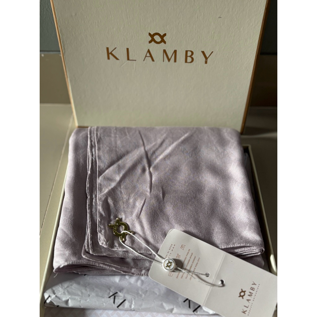 Jilbab Wearing Klamby Monogram Chain