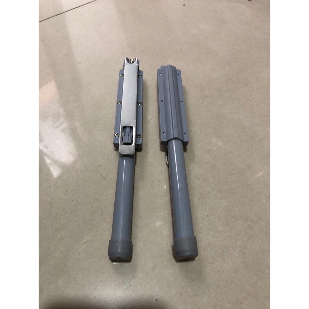 Stopper Bawah Pintu Sliding Knockers SD 050 V (1 Psg)