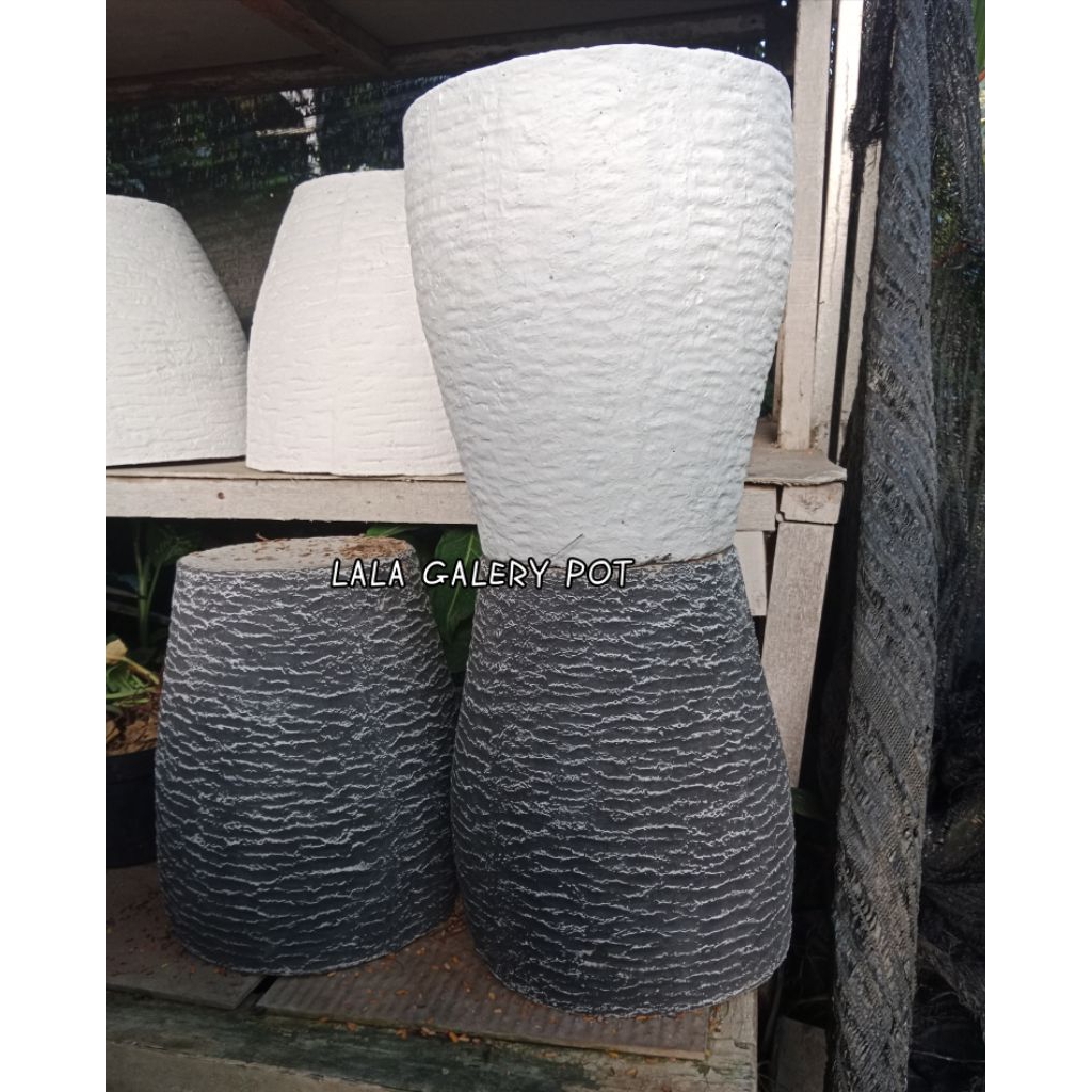 vas bunga / vas tanaman / pot tanaman / pot semen / pot minimalis / pot beton / pot model baru alam