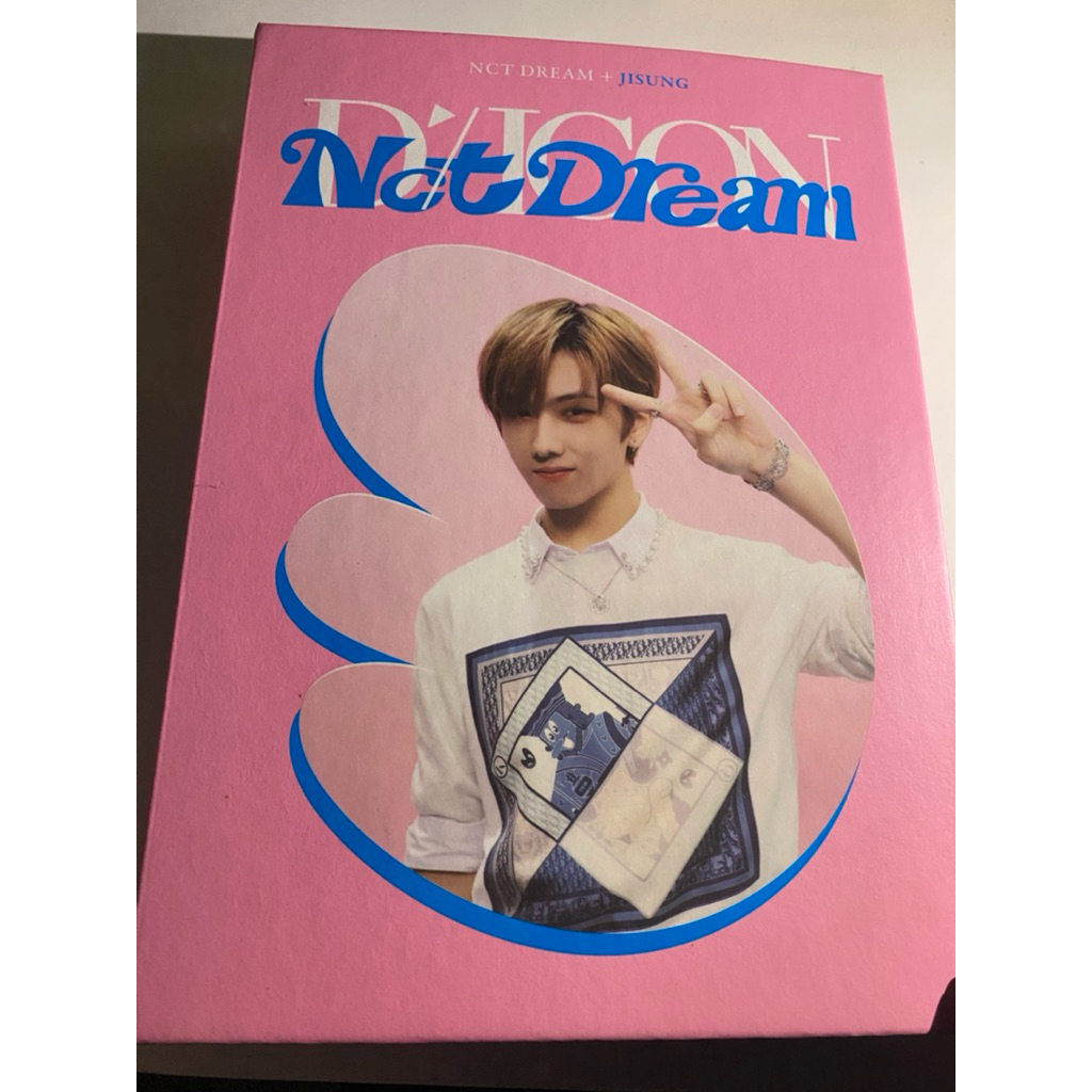 

BINDER DICON JISUNG OFFICIAL