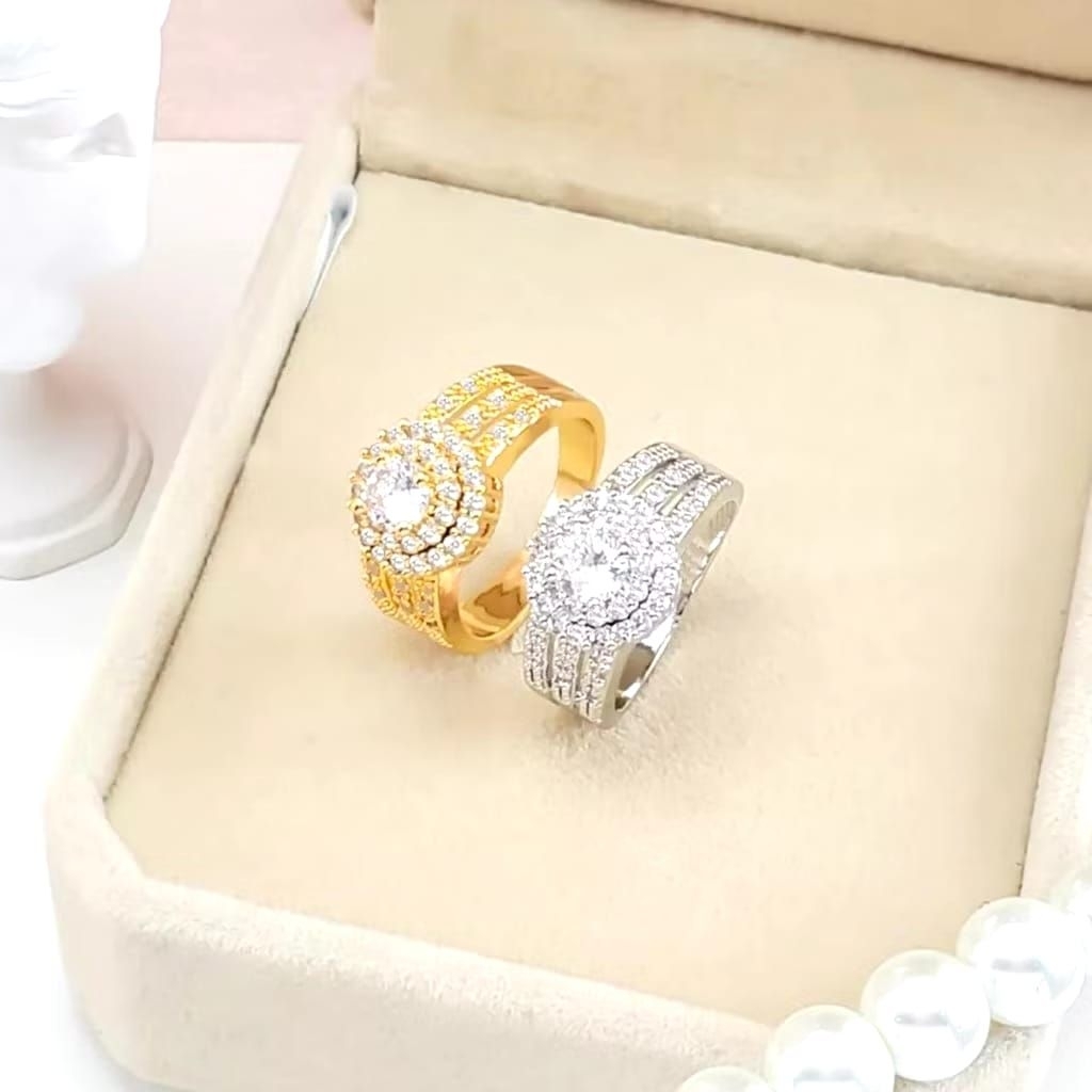 cincin titanium motif permata jumbo silver dan gold cincin pasangan pria dan wanita