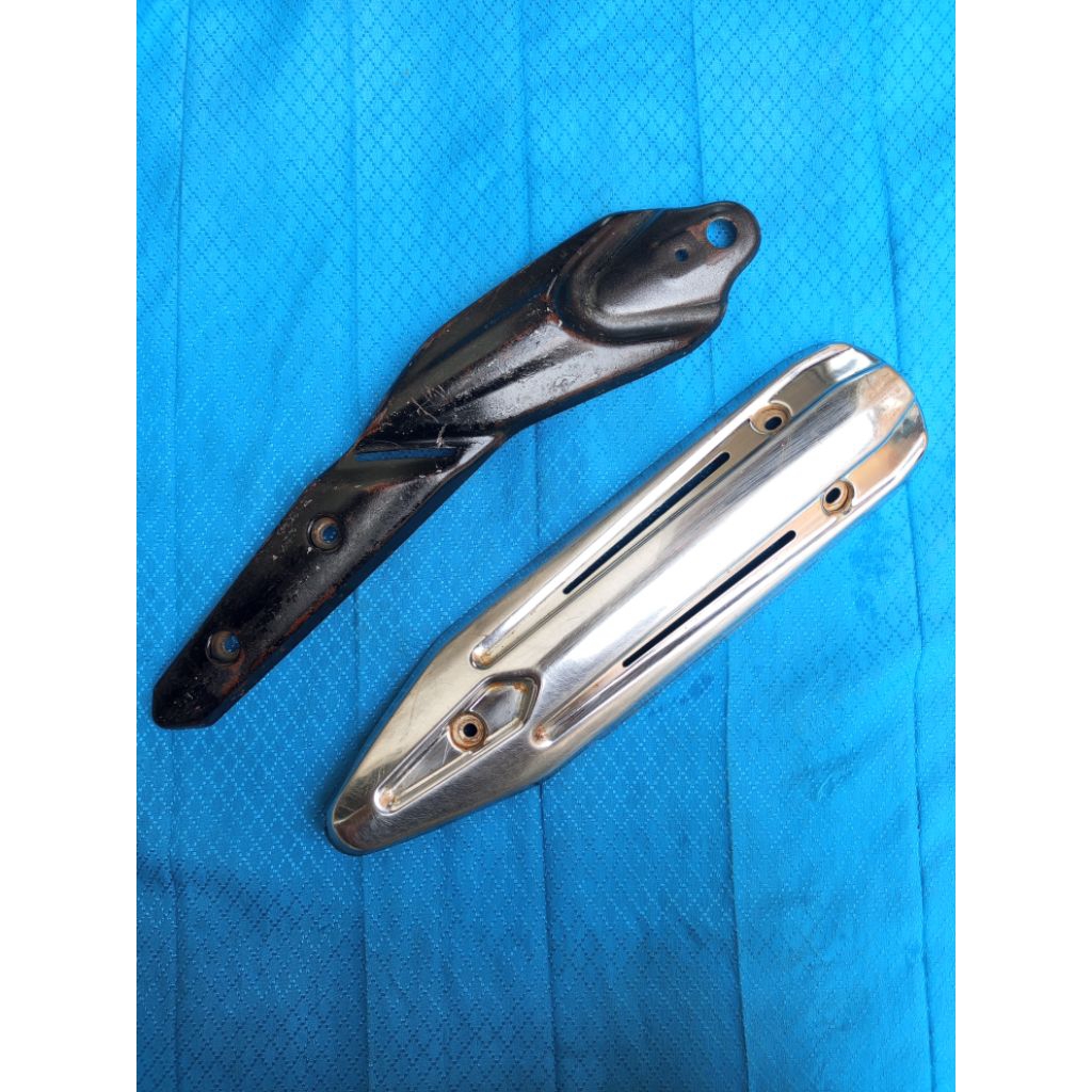 tameng knalpot MX new 135 / cover tutup knalpot Jupiter MX new original