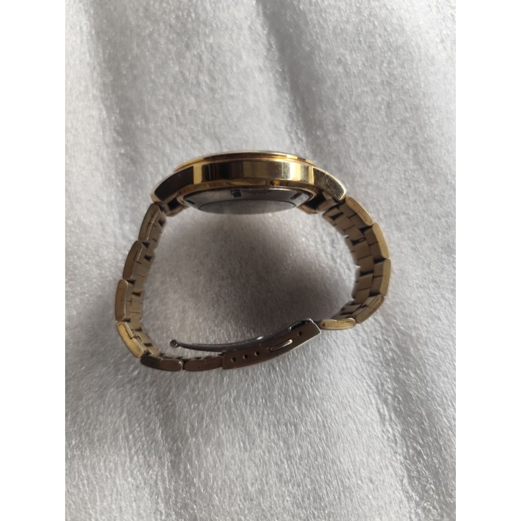 Seiko 5 21 jewels automatic gold