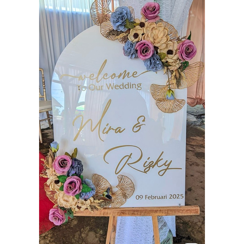 Papan Bunga Ucapan / Papan Bunga Wisuda