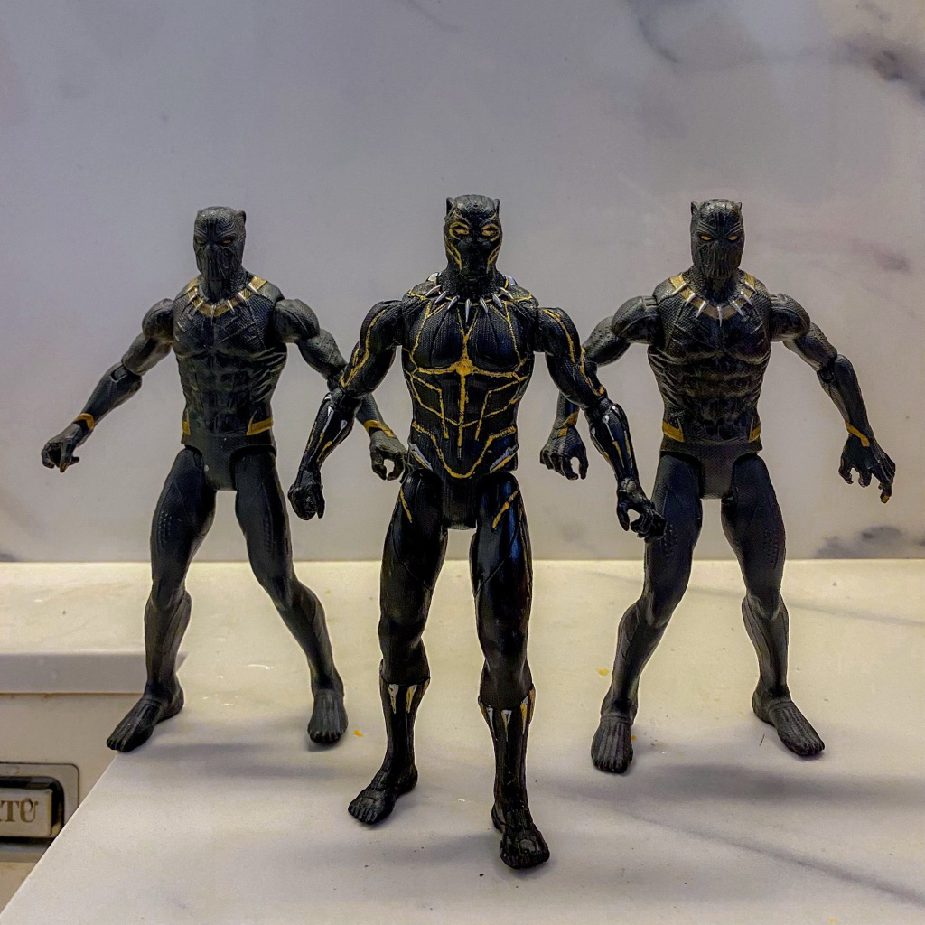 figure black panther killmonger hasbro not marvel legends
